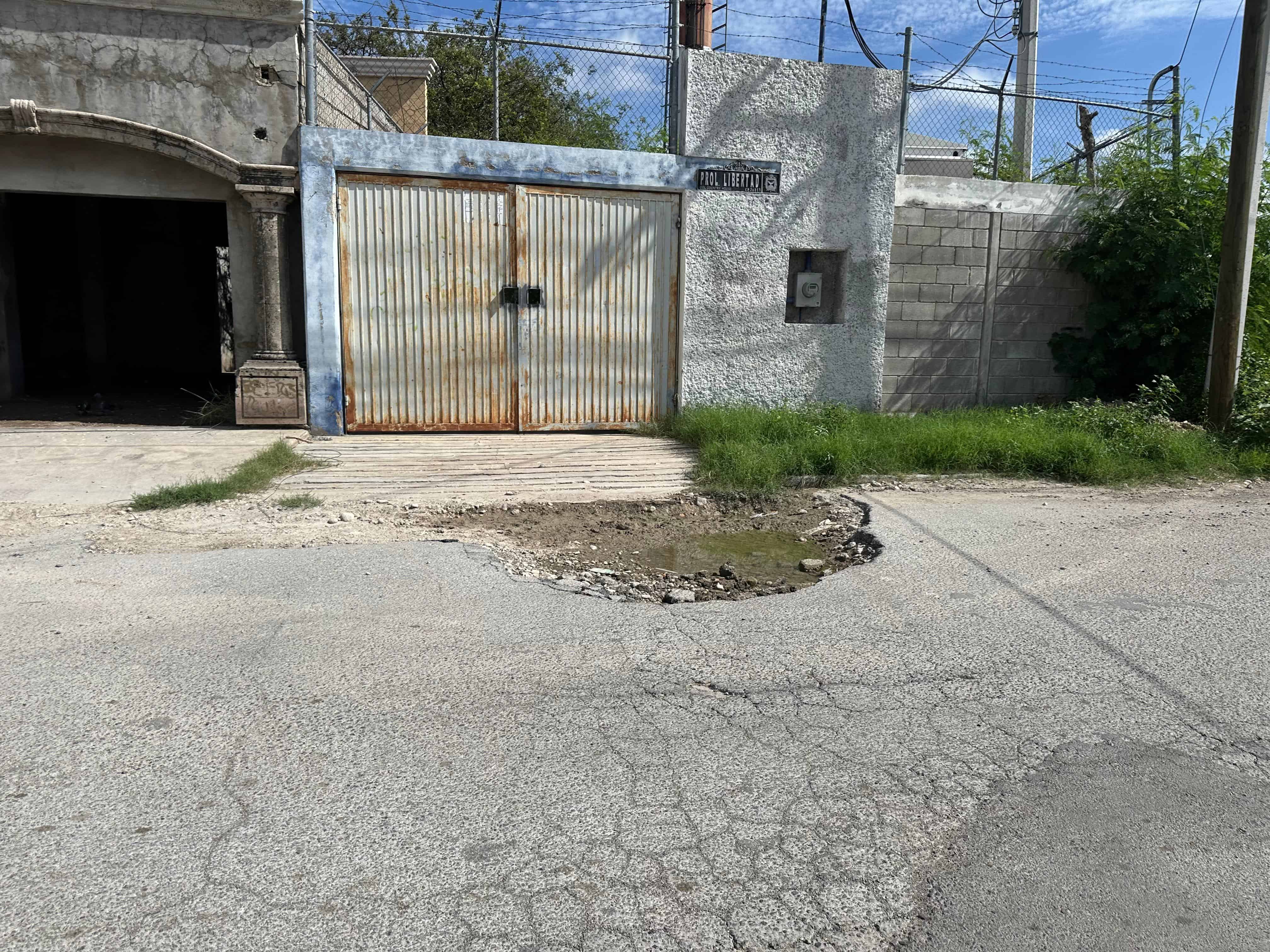 La voz en tu colonia: Vecinos de Country House exigen respuesta a Jacobo Rodríguez