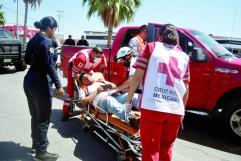 Trabajador de la construcción termina inconsciente tras choque en Monclova