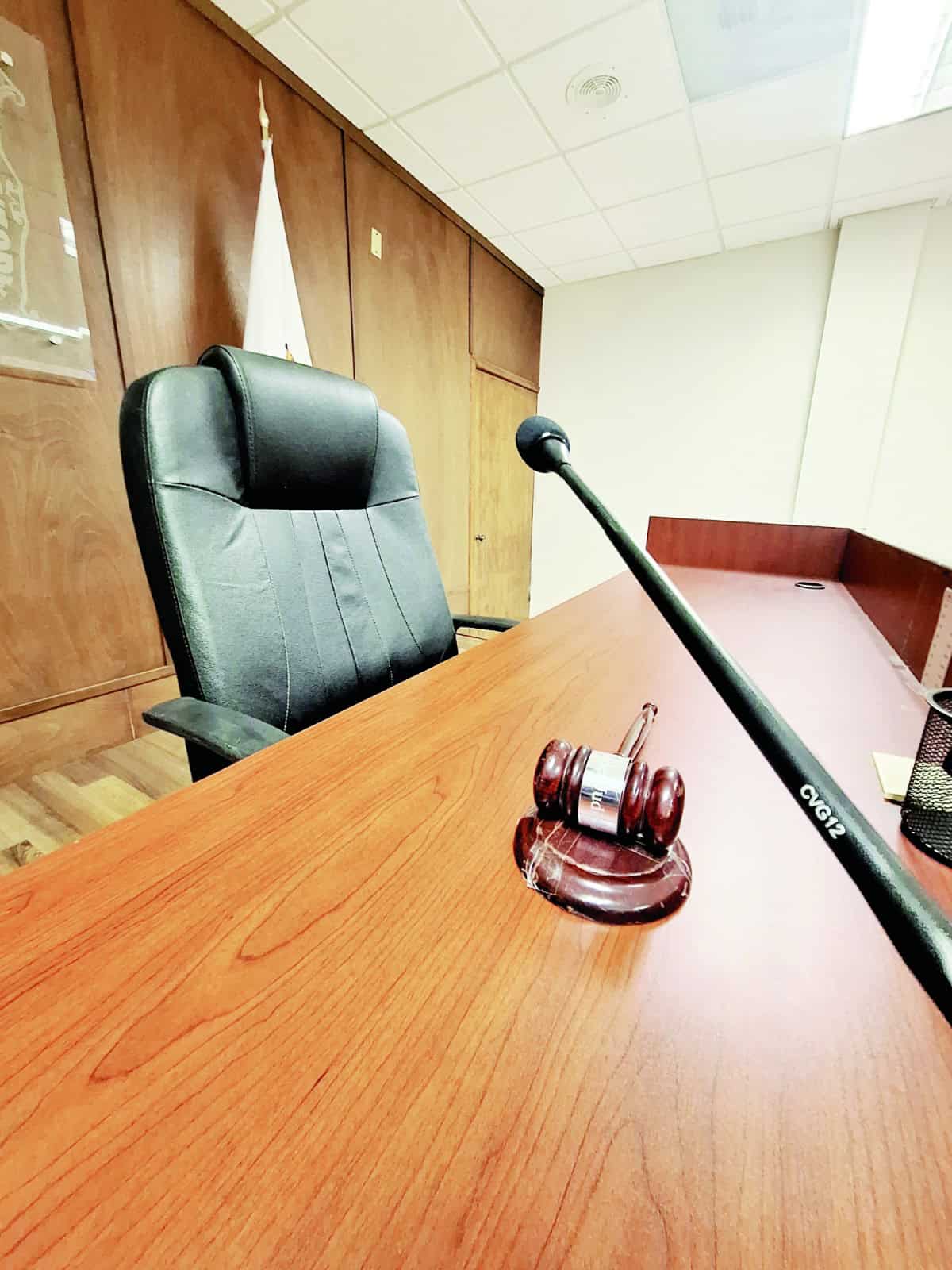 Imputados en caso de lesiones leves logran libertad tras medidas judiciales