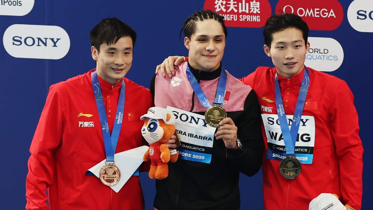 Osmar Olvera rompe el dominio chino y conquista el oro mundial en trampolín