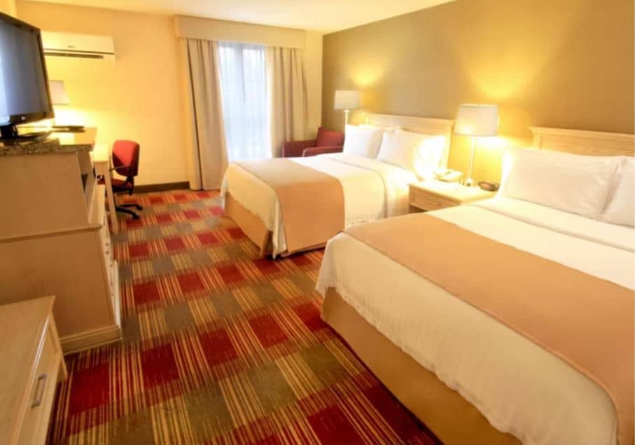Clarisa C vinculada a proceso por robo millonario en Hotel Holiday Inn