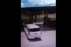 Me arrastró con todo y manguera: despachador narra fuga de conductor que no pagó gasolina
