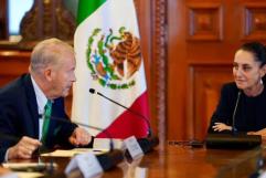 Cárteles del narcotráfico enfrentan crisis financiera según embajador Johnson