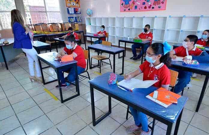 Incremento del 6.2% en colegiaturas de preescolar preocupa a familias