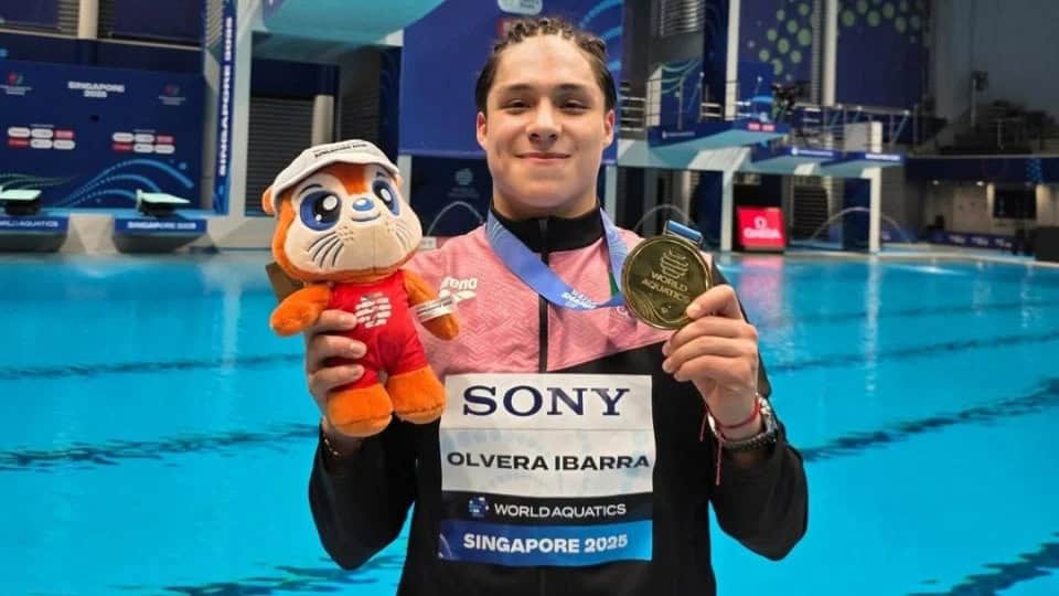Osmar Olvera Ibarra hace historia con medalla de oro en clavados
