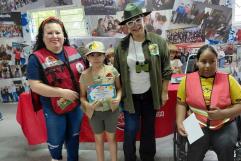 Celebración del cierre del curso de verano Jurassic Park para niñas y niños en Las Villas de Agujita