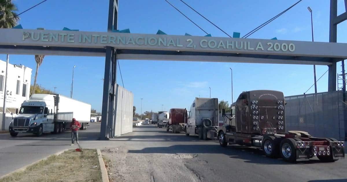 Récord Histórico de Cruce Comercial en el Puente Internacional Dos