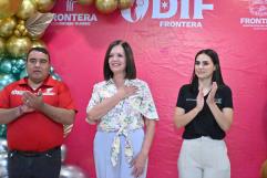 Alcaldesa Sari Pérez Clausura Exitoso Curso de Verano de Guitarra en Frontera