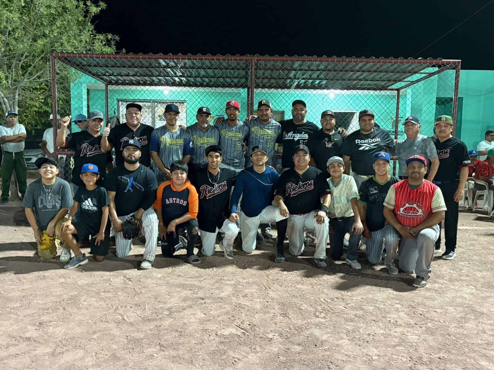 Rieleros vencen a Salvajes en final emocionante de Softbol C-2