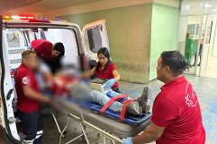 Grave motociclista por choque contra camellón