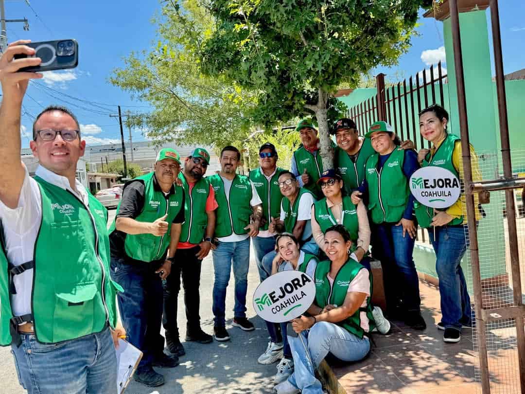 El Equipo Mejora Sabinas continúa llevando agua a quienes más lo necesitan