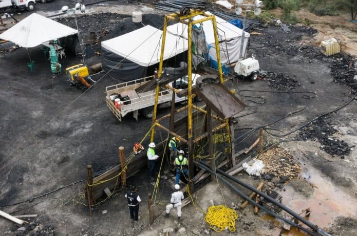 A Tres Años de El Pinabete: Viudas Honran la Memoria de los 10 Mineros Caídos