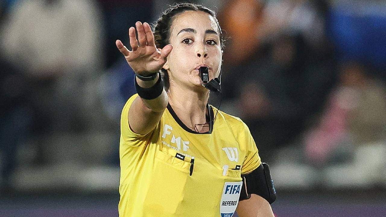 FIFA condena violencia y amenazas hacia Katia Itzel García