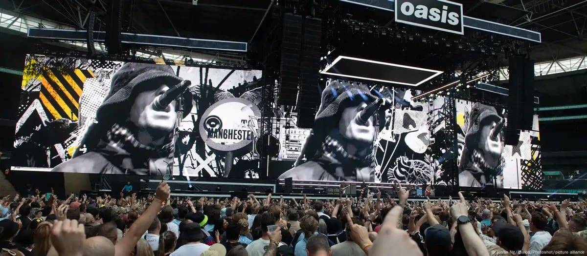 Fan fallece en concierto de Oasis en estadio Wembley
