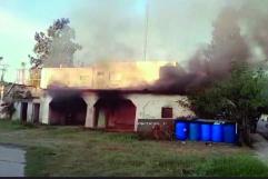 Incendio en Sabinas controlado por Bomberos