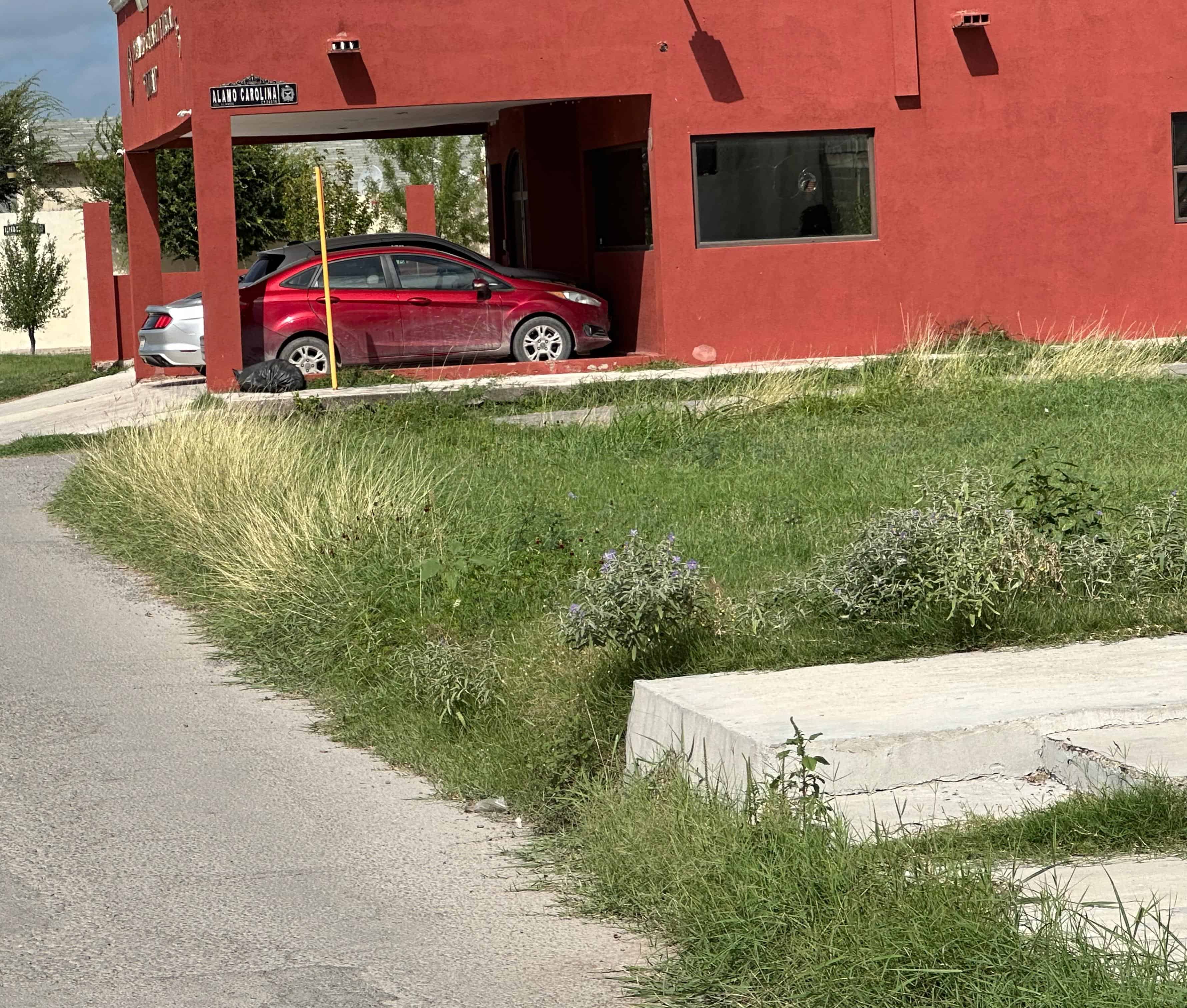 La voz en tu colonia: Vecinos de Los Álamos denuncian abandono total en Piedras Negras