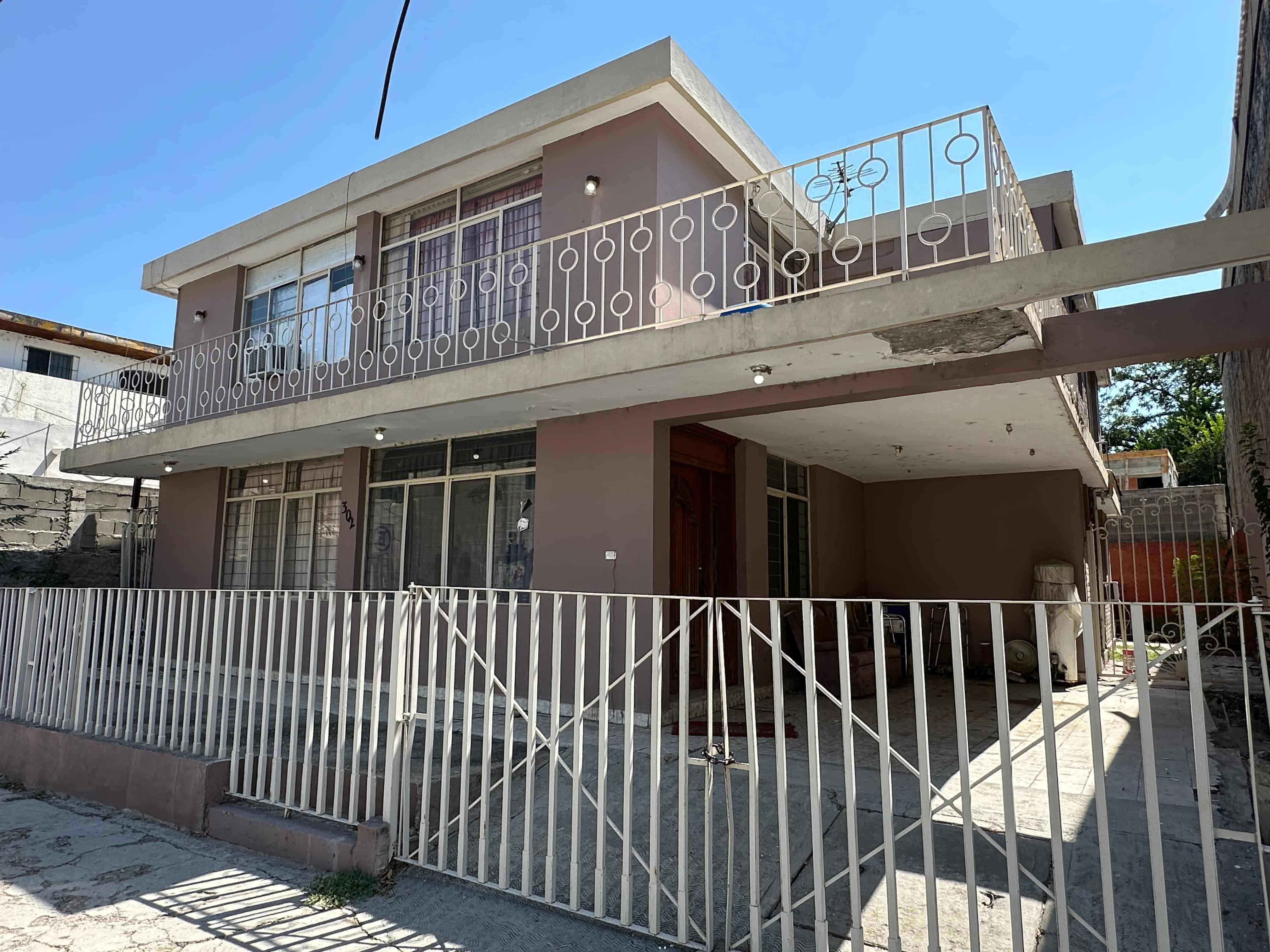 Detienen a hombre por allanamiento en pleno centro de Piedras Negras