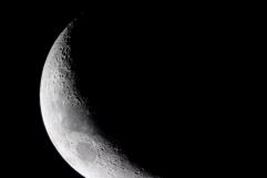 Fases lunares y creencias populares sobre cortarse el cabello