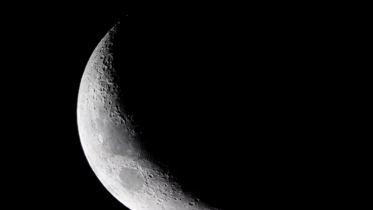 Fases lunares y creencias populares sobre cortarse el cabello