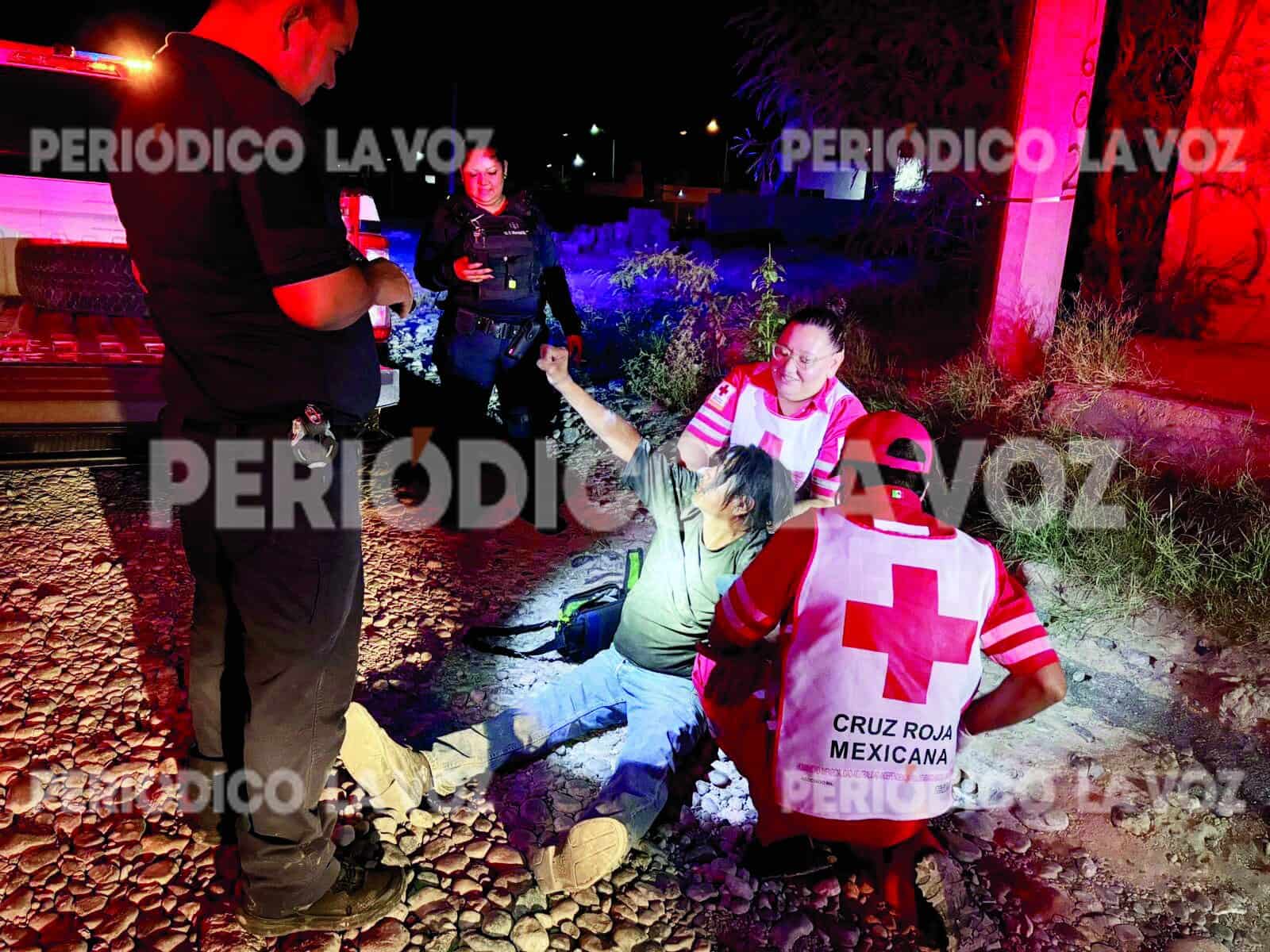 Hombre ebrio en colonia FSTSE atendido por Cruz Roja