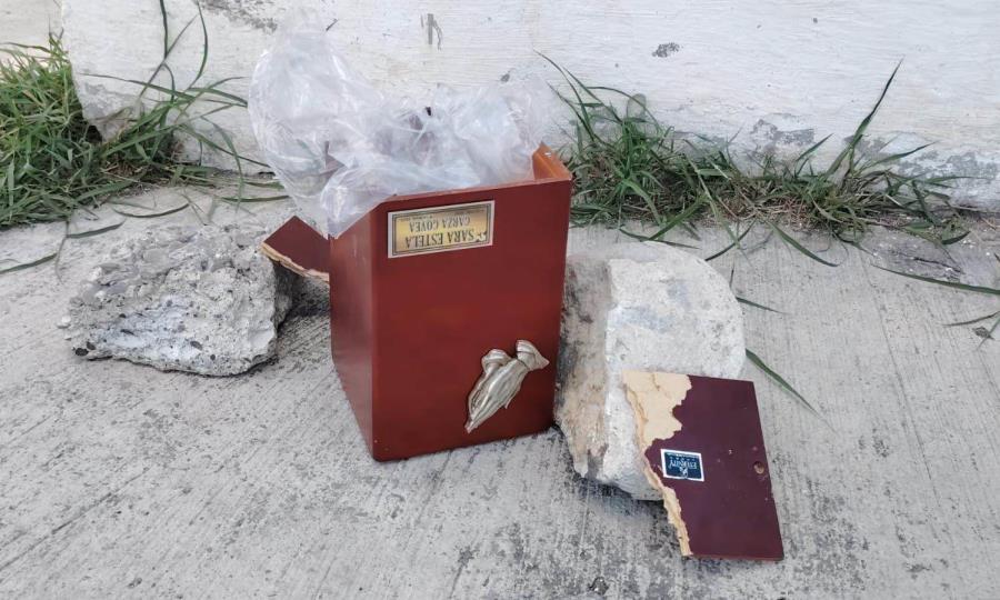 Vecinos de Villa de Palaú alertan sobre urna con cenizas en Capilla San Charbel
