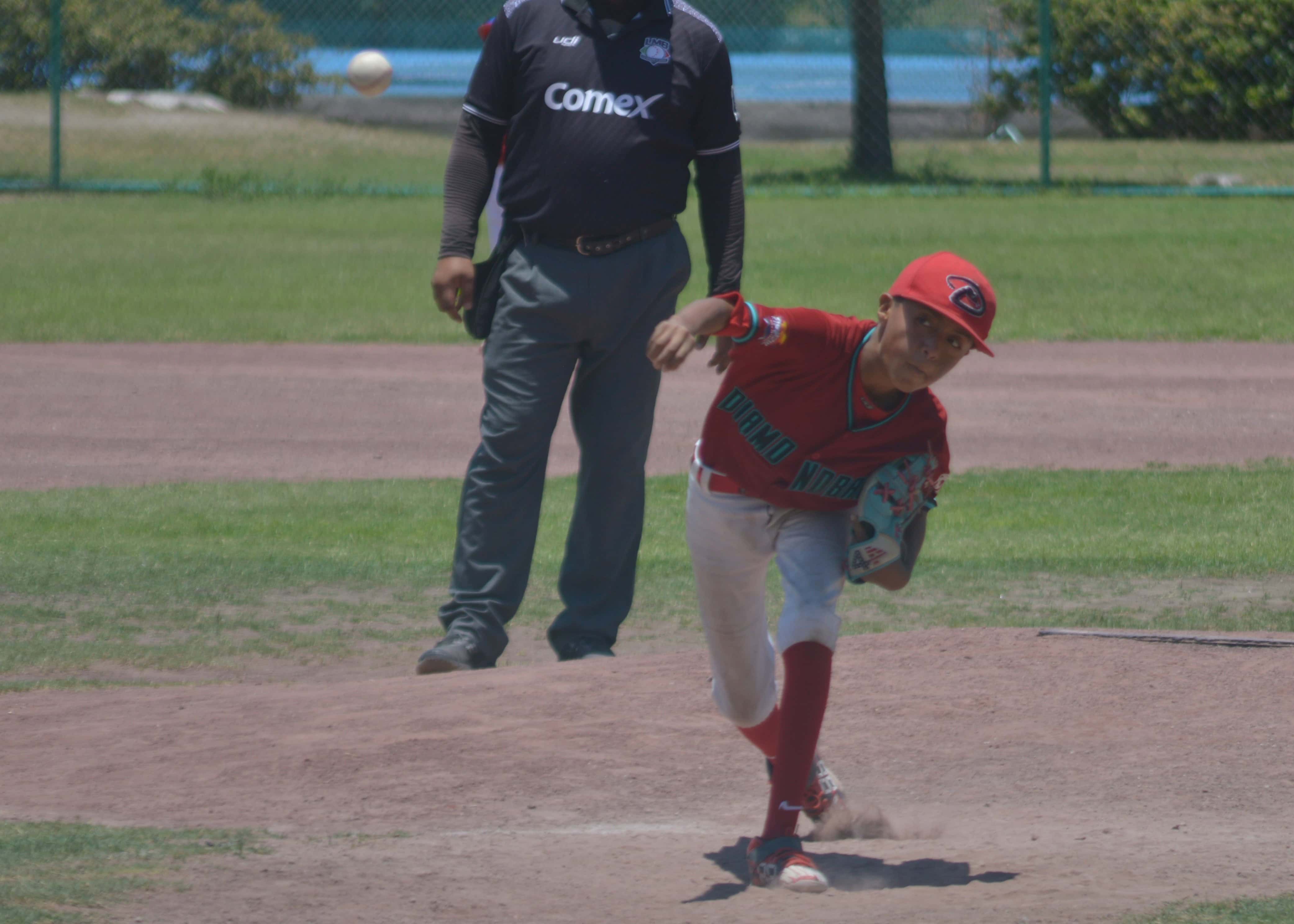Arranca la tercera temporada de la Liga de Béisbol Infantil Furiazul en Coahuila