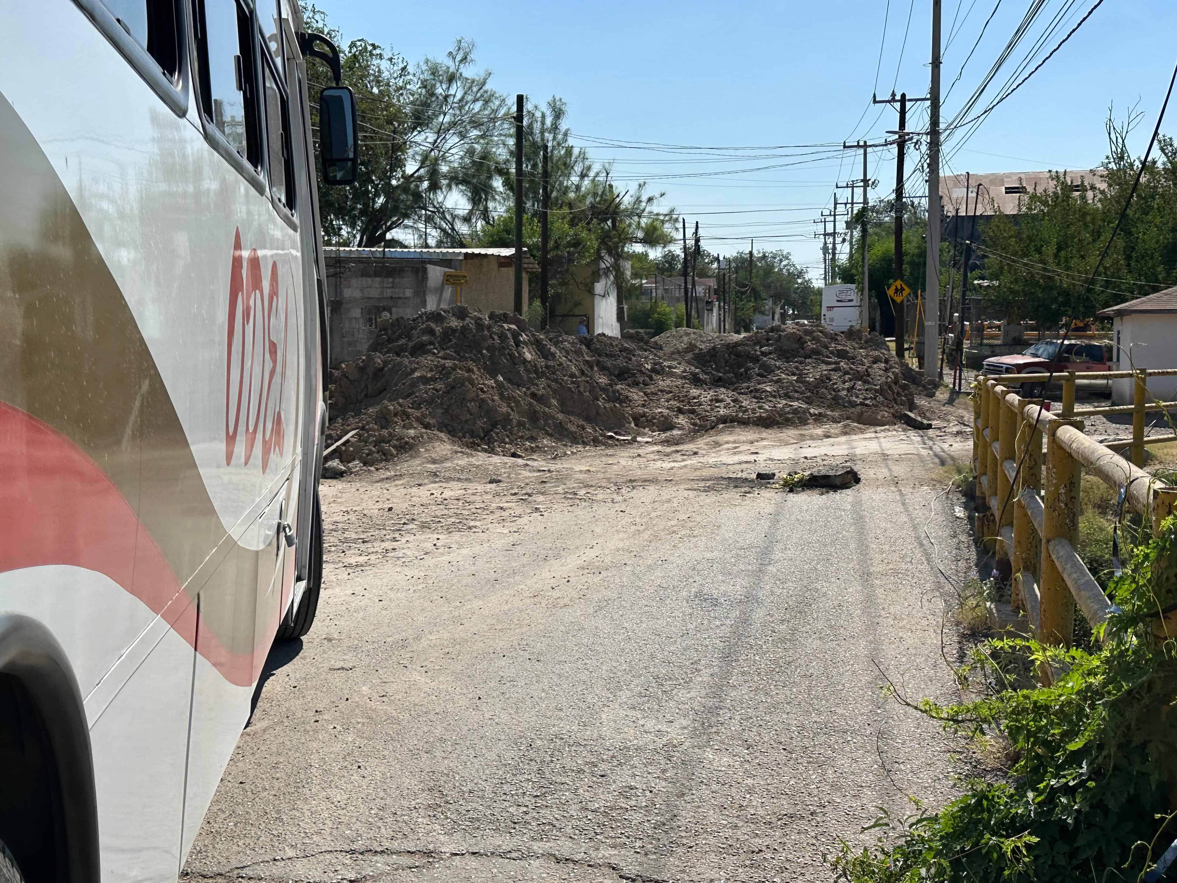 La voz en tu colonia: Obra fantasma bloquea colonias CROC y Bravo y crece enojo vecinal