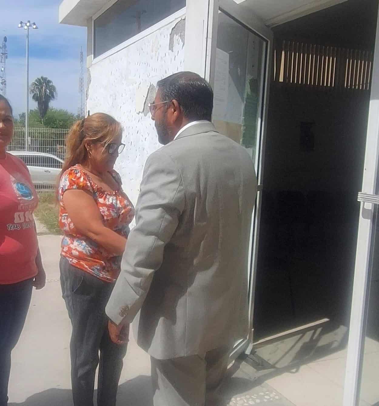 Juicio de amparo por uso de brazalete en robo de 1.5 millones en hotel Holiday Inn de Monclova