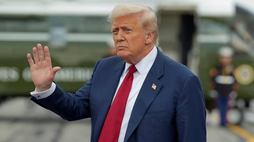 Semiconductores: Donald Trump anuncia arancel del 100%
