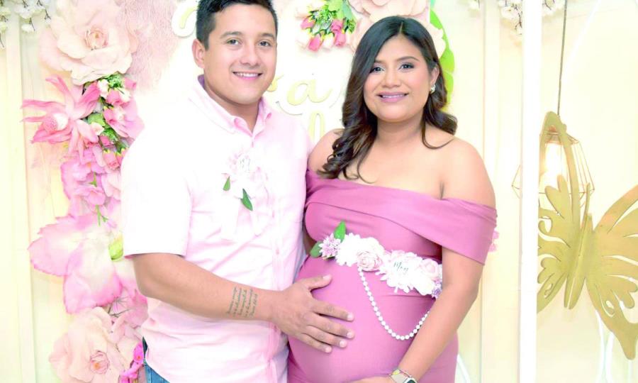 Festejo especial: Mariana Rodríguez y su bebé Ana Lucía