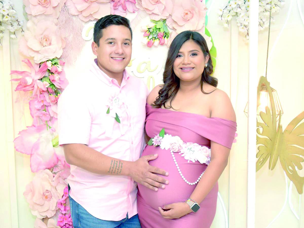 Festejo especial: Mariana Rodríguez y su bebé Ana Lucía