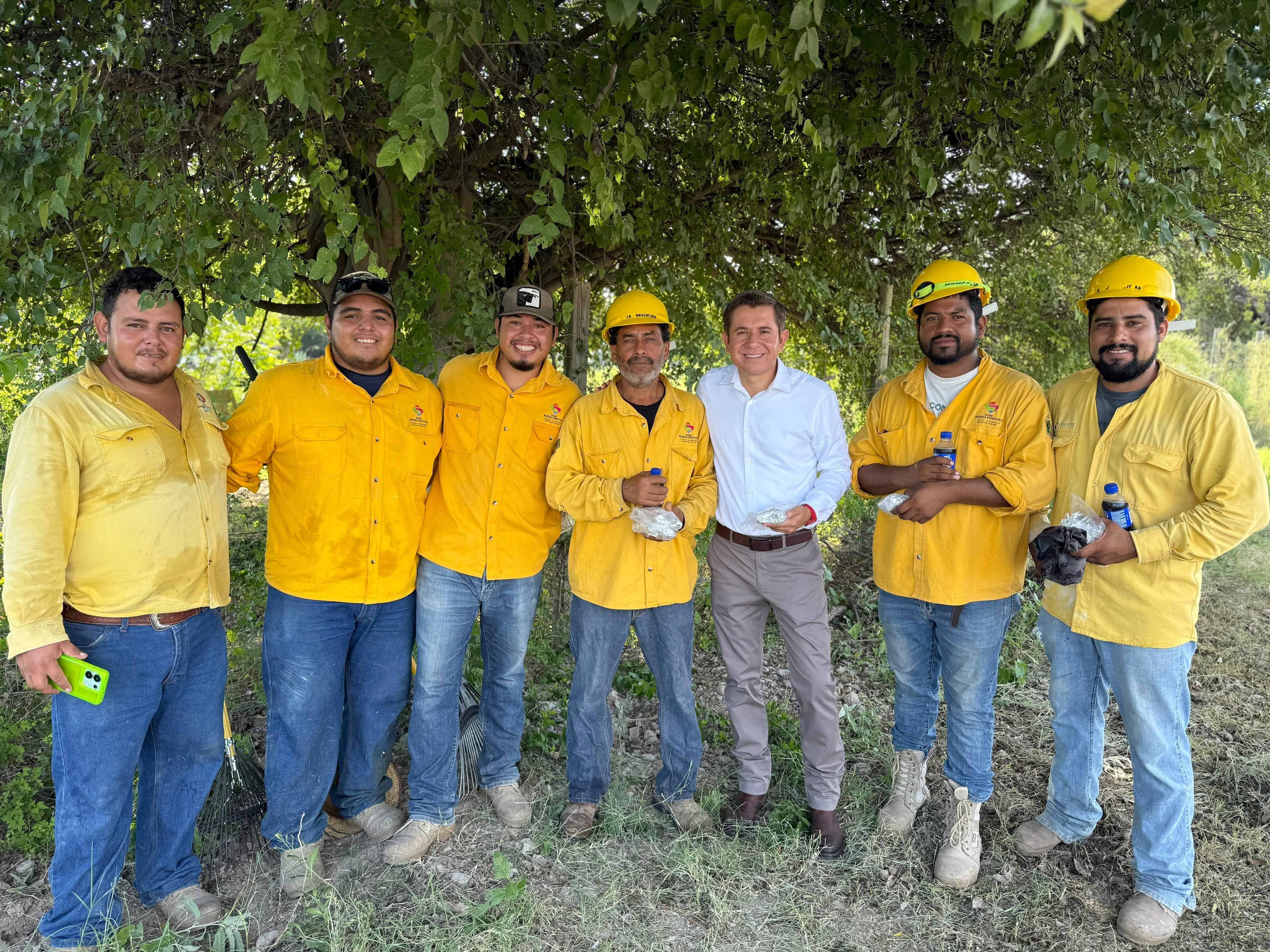 CONAFOR colabora en mantenimiento de calles de San Buenaventura