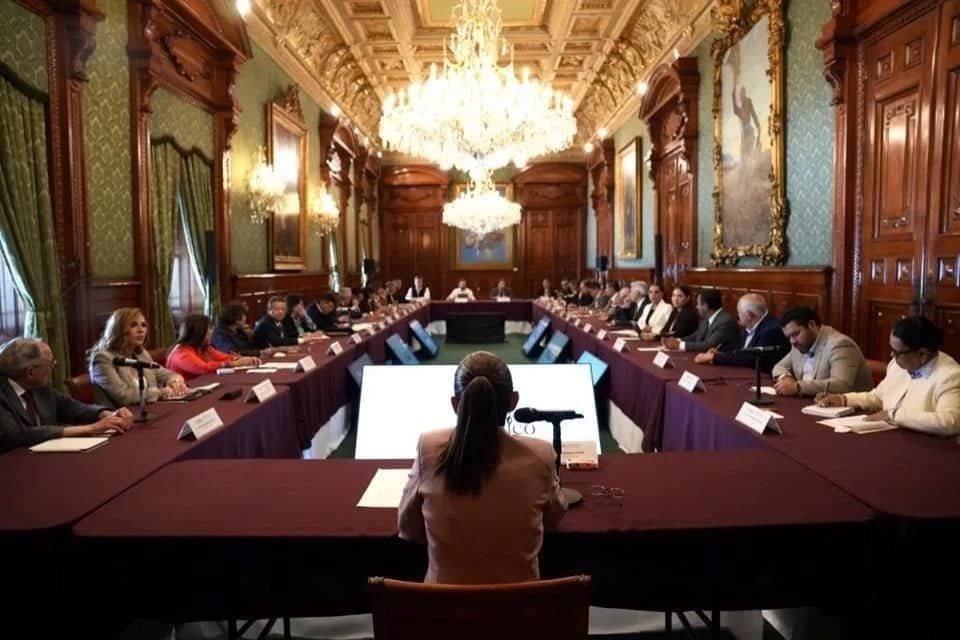 Gobierno de México proyecta integrar sistema de salud en 2027