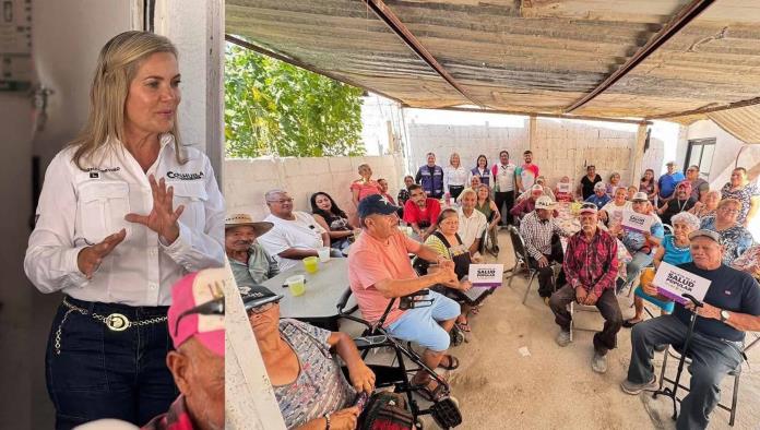 Promueven tarjeta de salud en visita estatal a comedor de adultos mayores