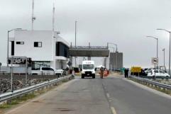 Cierran indefinidamente el cruce vehicular en la Presa de la Amistad por fallas