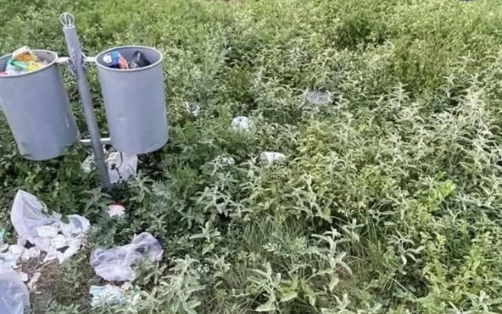 Abandonan el Paseo del Río; luce como muladar