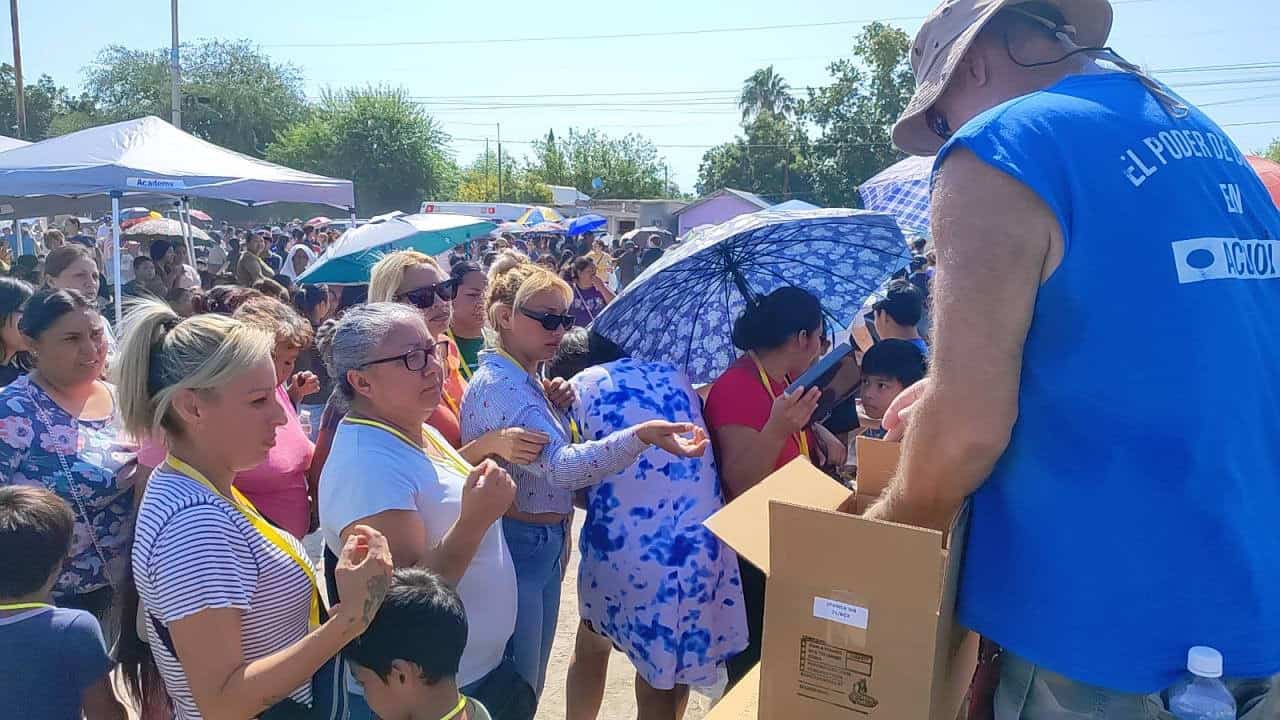 Jornada de Apoyo y Fe en Nava Fortalece a Familias antes del Regreso a Clases