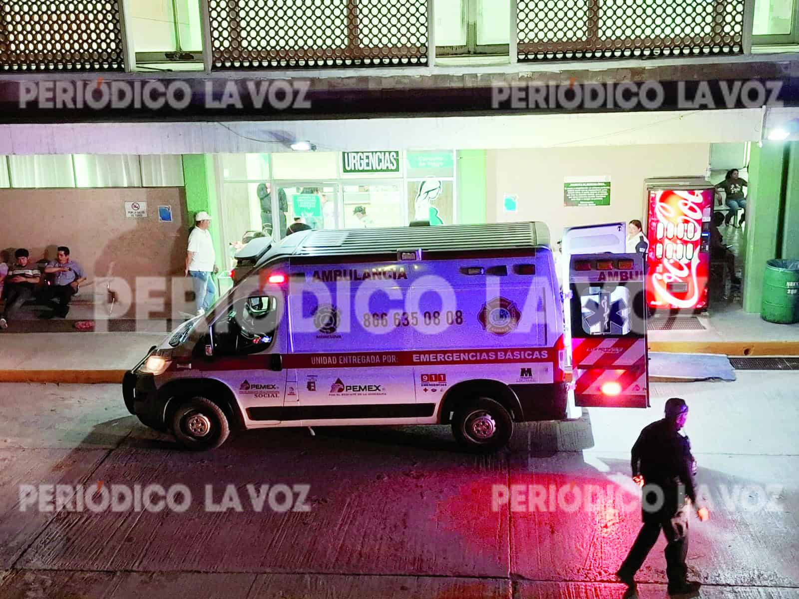 Jinete sufre graves lesiones en rodeo por toro