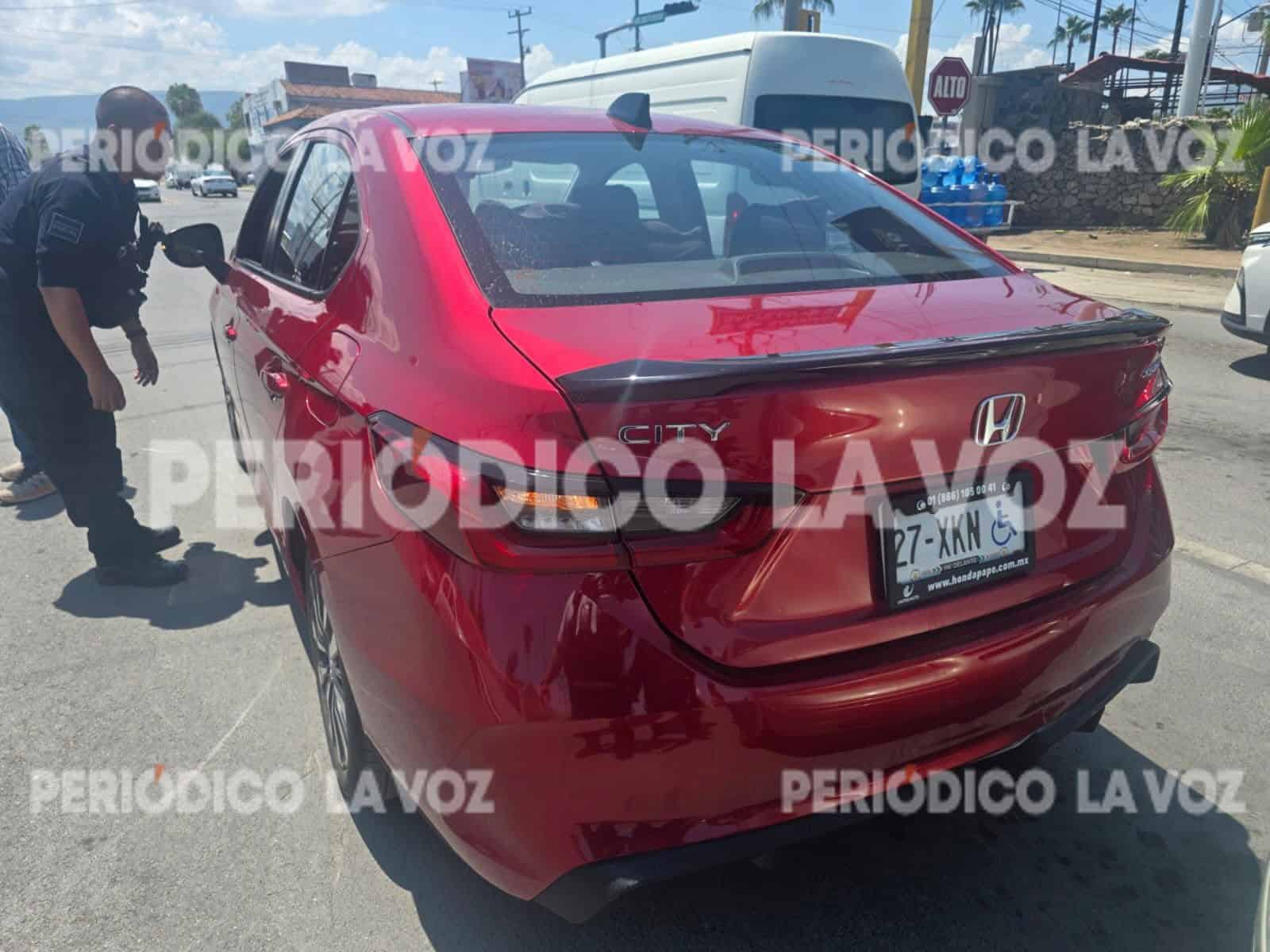Accidente vial en Monclova involucra a cadete de la Policía en estado de ebriedad