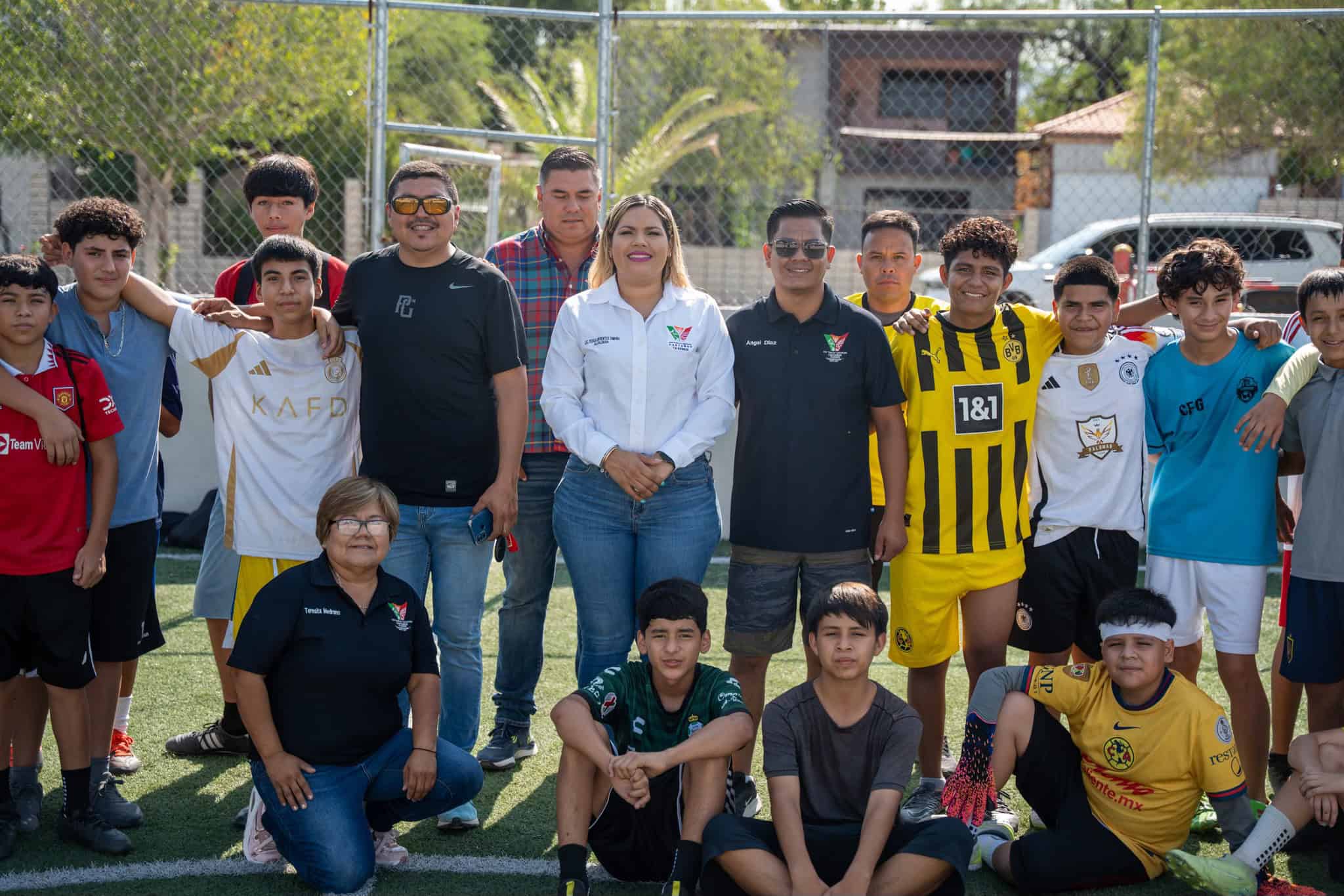 Jóvenes de Castaños compiten en evento deportivo municipal
