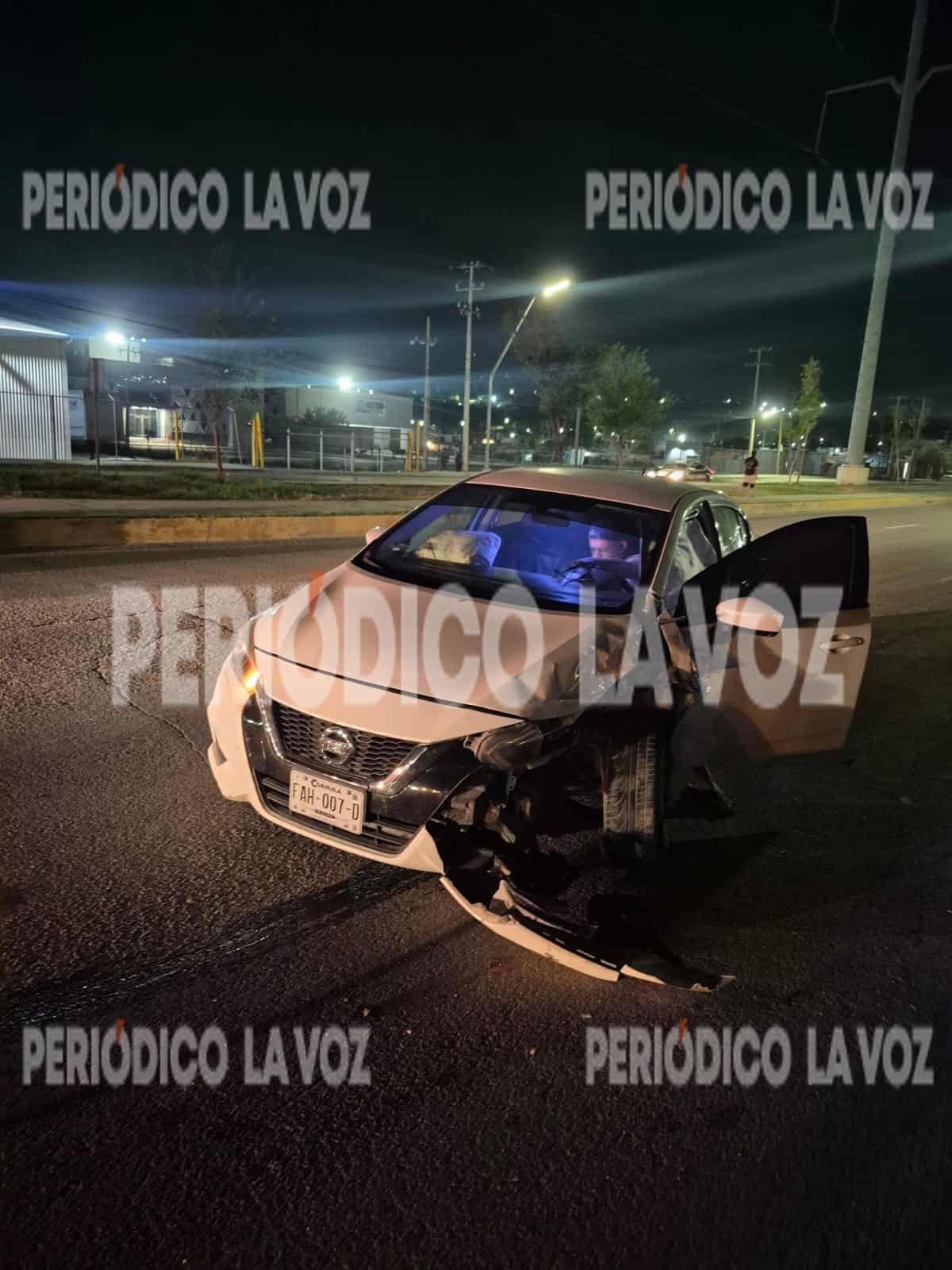 Conductor imprudente provoca colisión en avenida Las Torres de Monclova