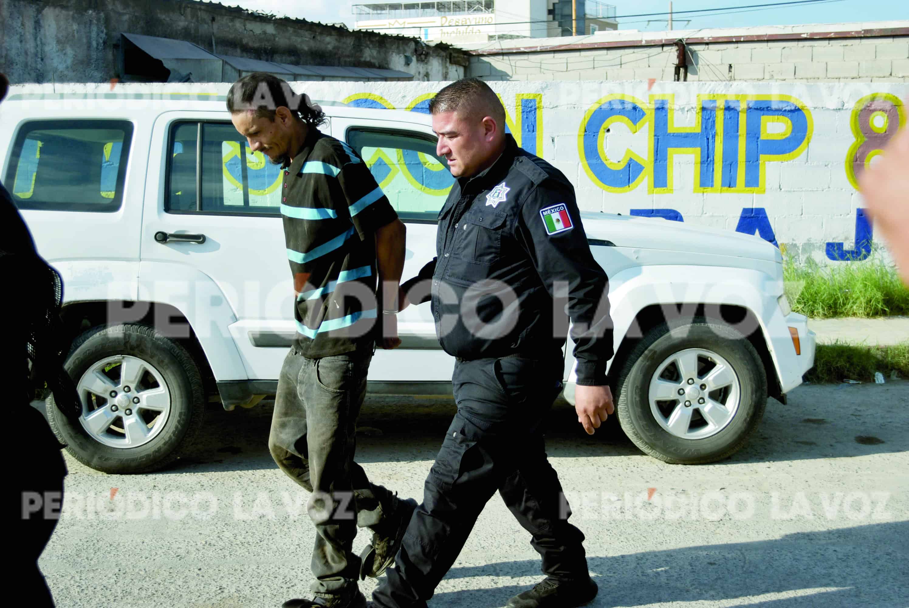 Policía Municipal de Monclova interviene a individuo por portación de arma prohibida