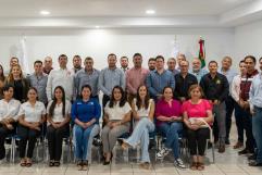 Comerciantes de Piedras Negras reclaman seguridad, luz y bacheo a la autoridad local