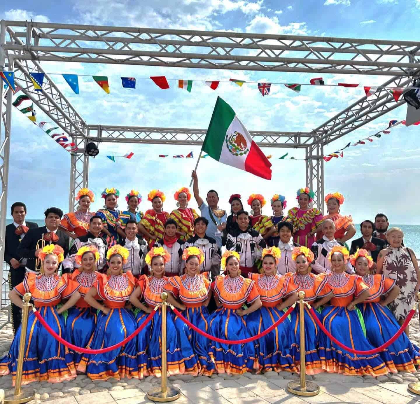Ballet Folklórico del Ateneo Fuente gana primer lugar en certamen en Italia
