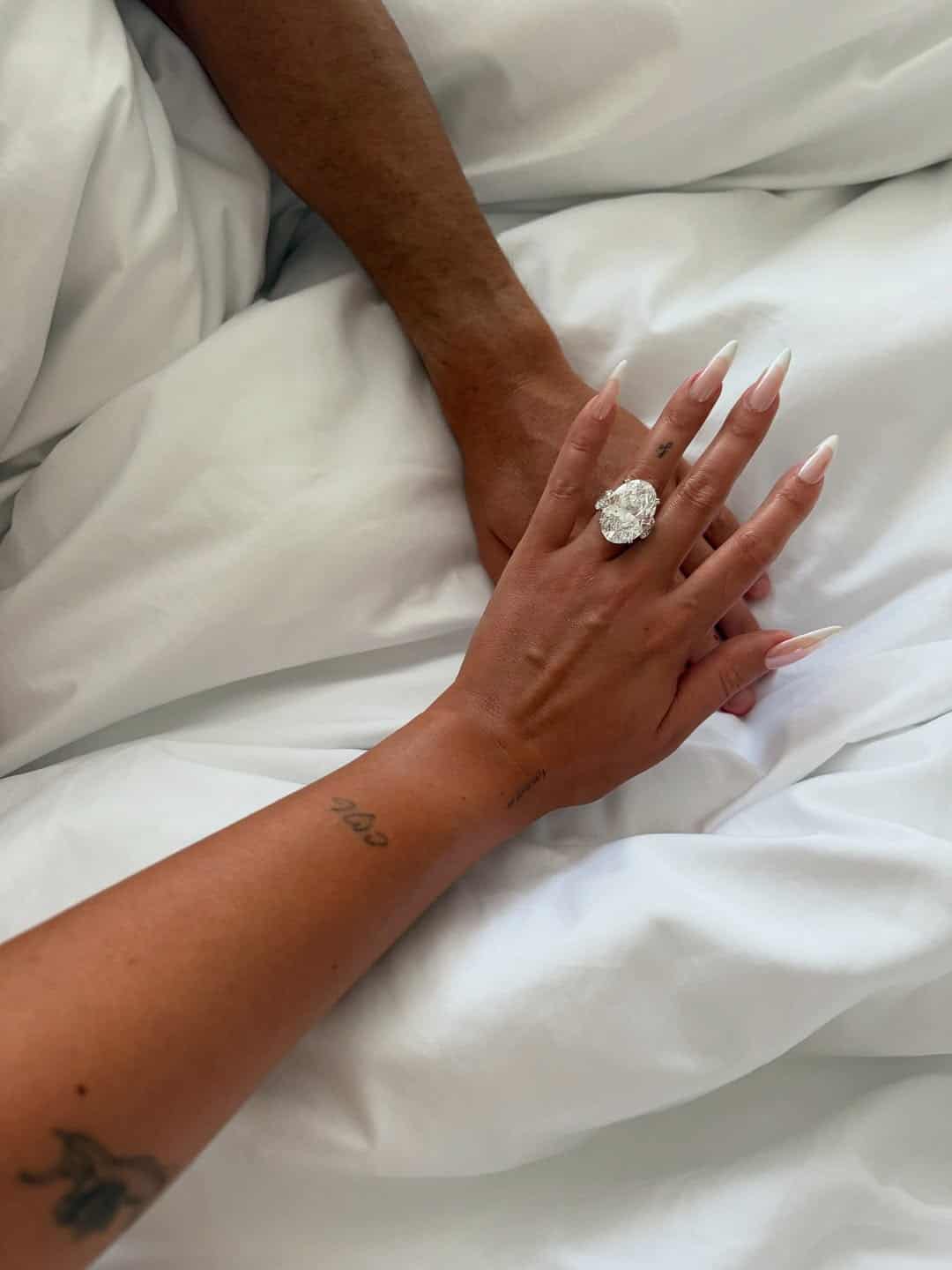 Cristiano Ronaldo y Georgina Rodríguez se comprometen: el anillo que deslumbra al mundo