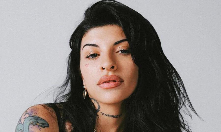 Cazzu alza la voz contra discriminación por tatuajes