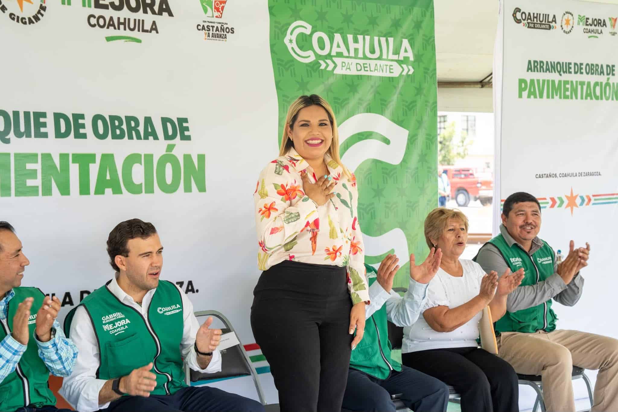 Alcaldesa Yesica Sifuentes lidera proyecto de infraestructura vial en Castaños, Coahuila