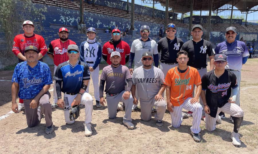 Yankees y Nationals se reparten triunfos en la Liga de Béisbol Gilberto Felán