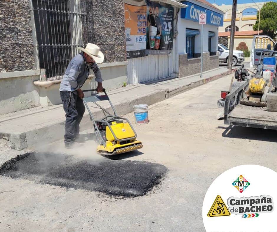 Alcaldesa Laura Jiménez lidera mejoras viales en Múzquiz
