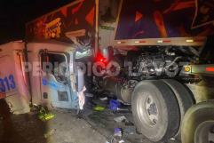 Choque Fatal en Autopista: Trailero Pierde la Vida en Ramos Arizpe